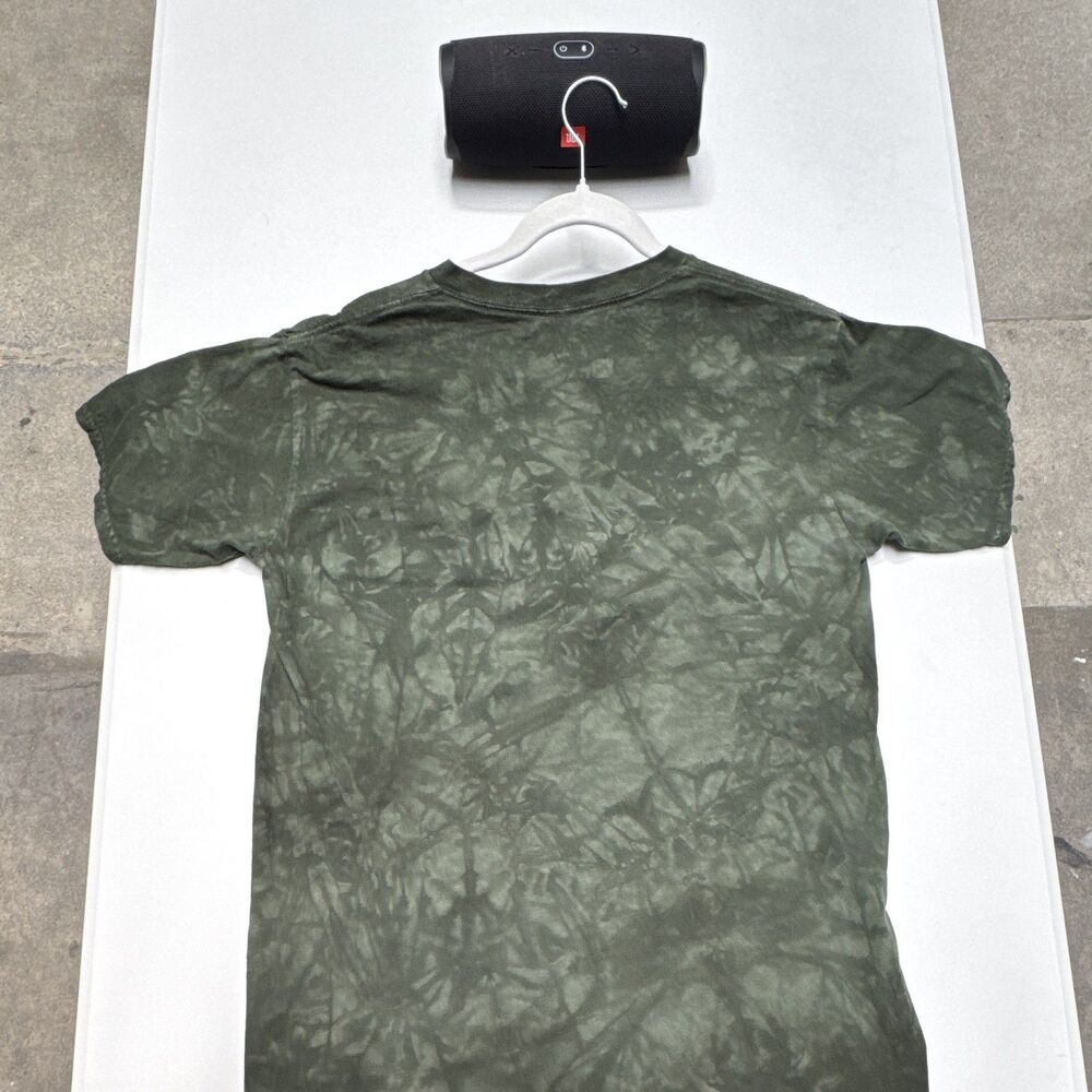 The Mountain Men's Green Tiger Graphic Crew Neck Short Sleeve T-Shirt L - Picture 2 of 2